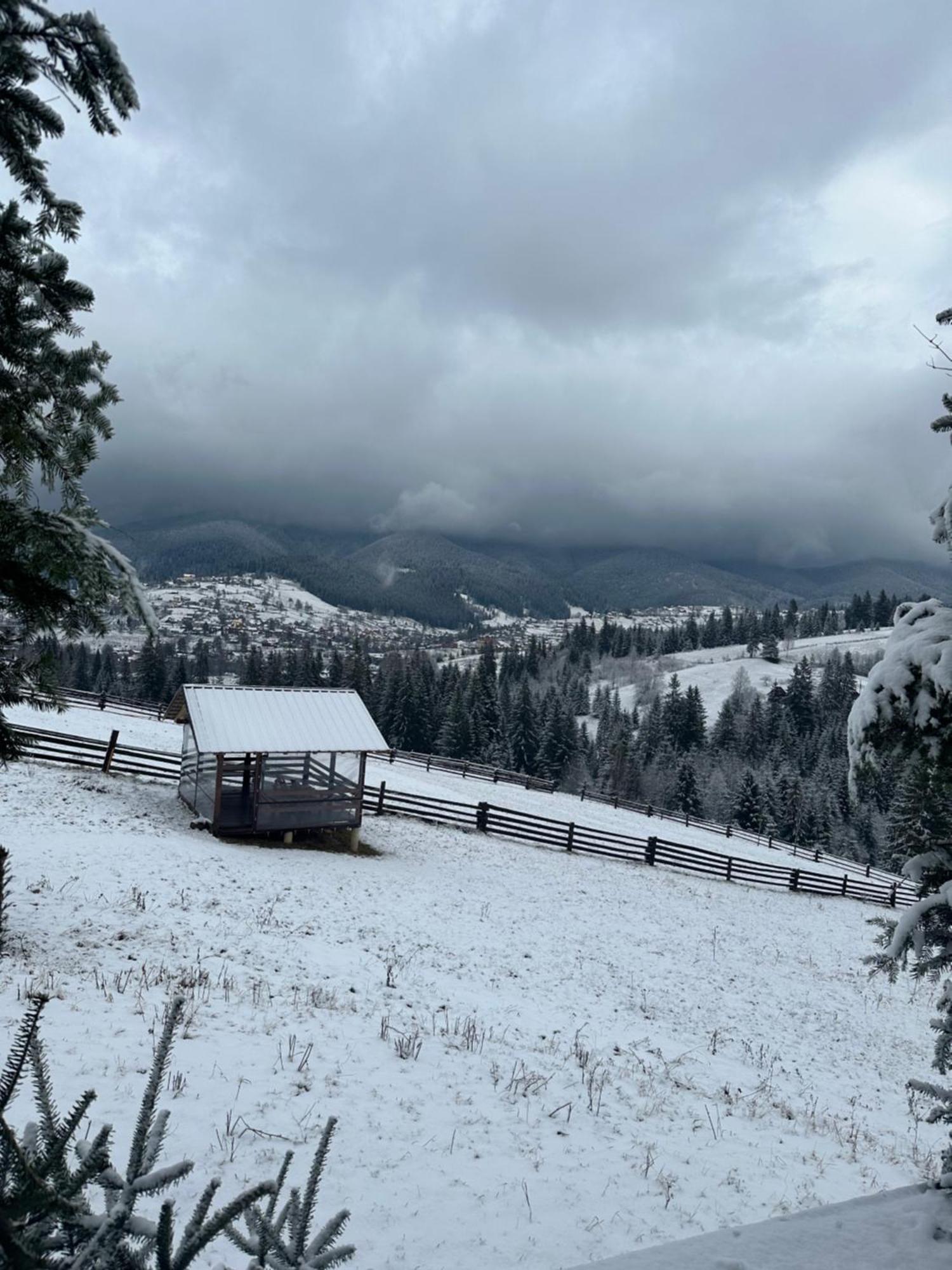 Мелодія Гір Вид На Гори Vorokhta Exterior foto