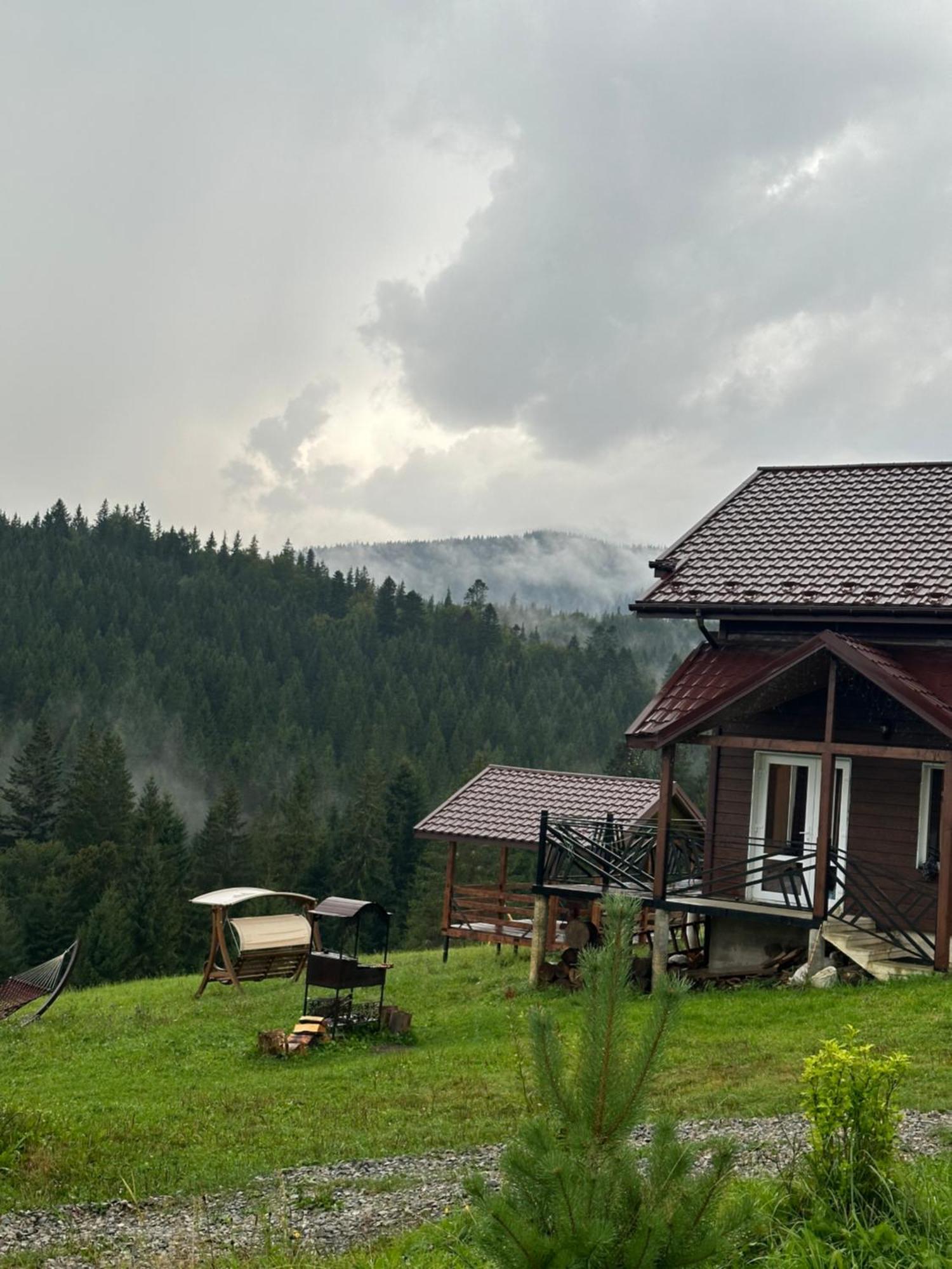 Мелодія Гір Вид На Гори Vorokhta Exterior foto